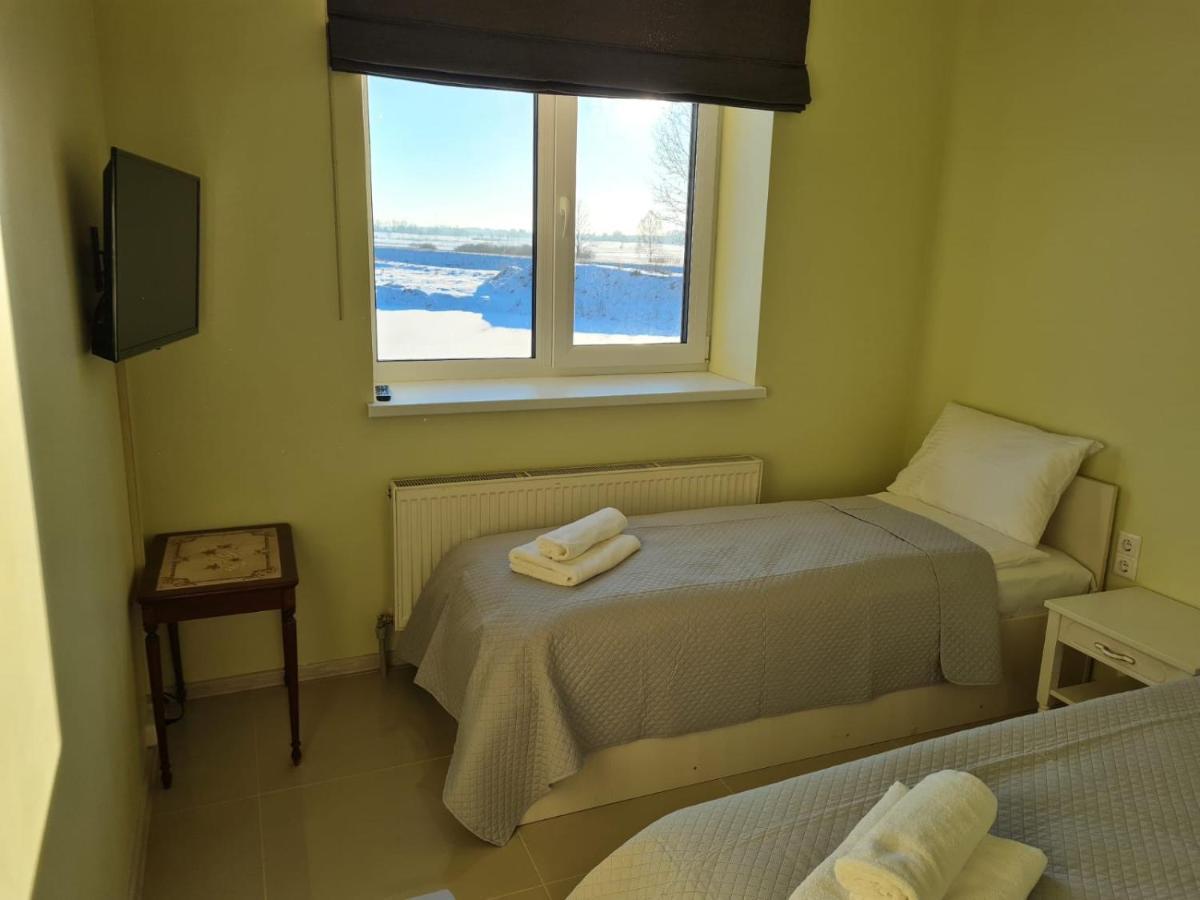 Grundenberga Hotel Baldone Bagian luar foto
